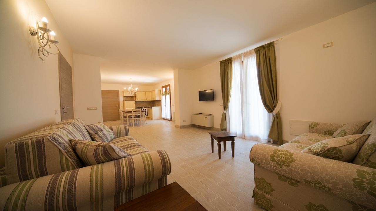 Agriturismo Deni Apartment Cenaia Exterior photo
